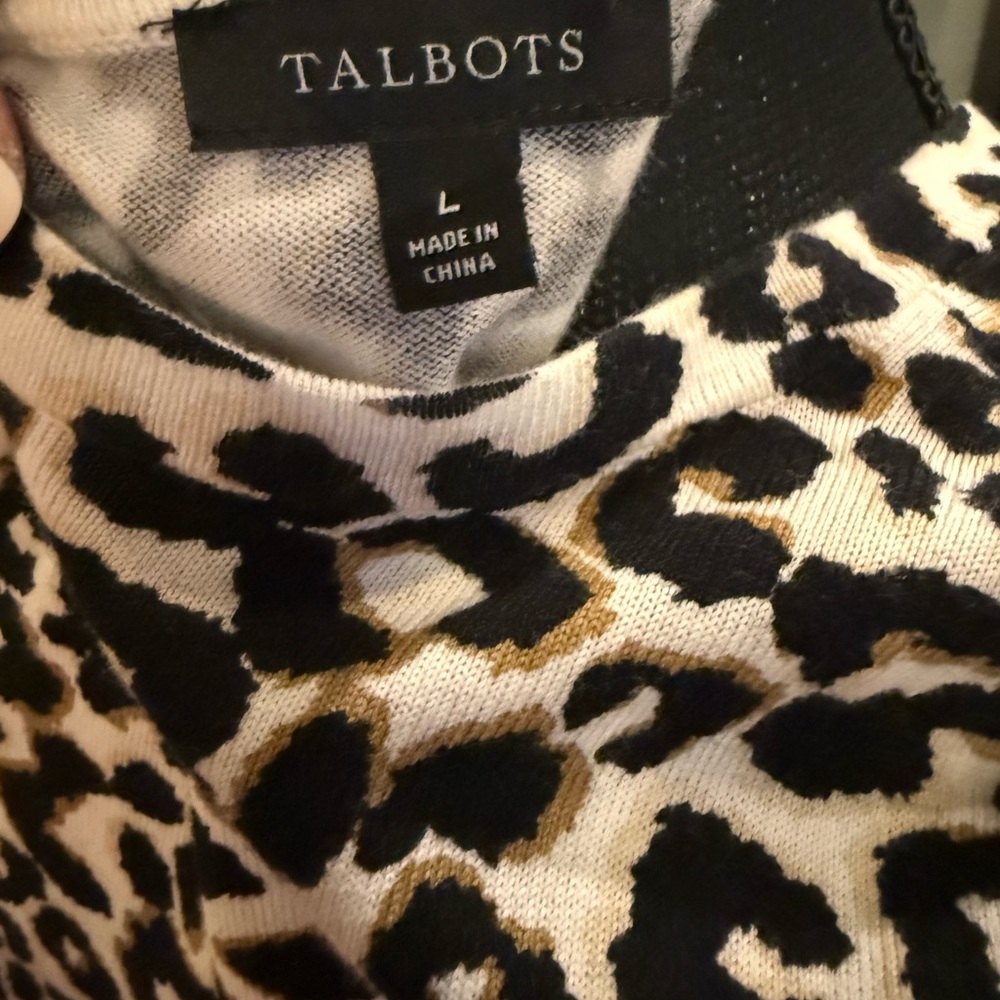 Talbots Leopard Print Women's Sweater - Picture 3 of 6